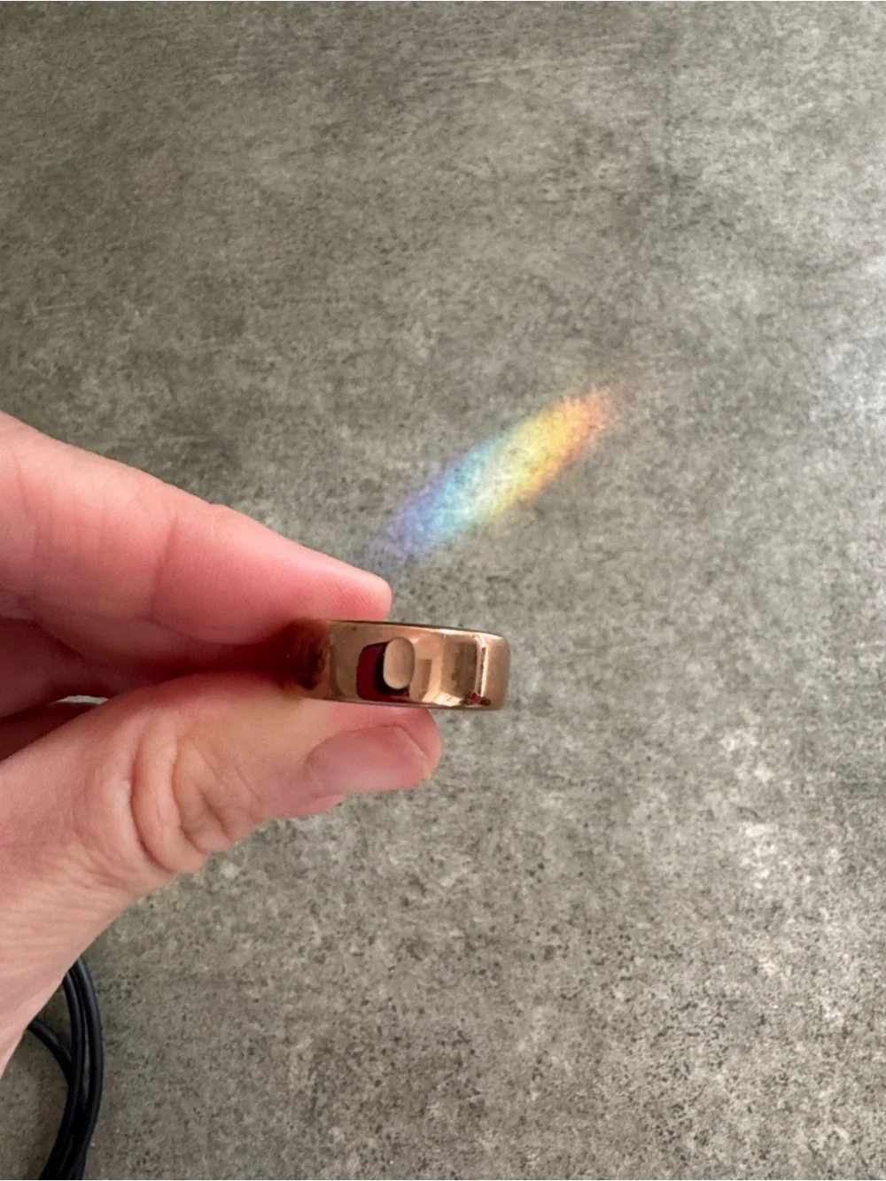 Oura Ring - ROSE GOLD. Gen 3 Size 7 WITH CHARGER